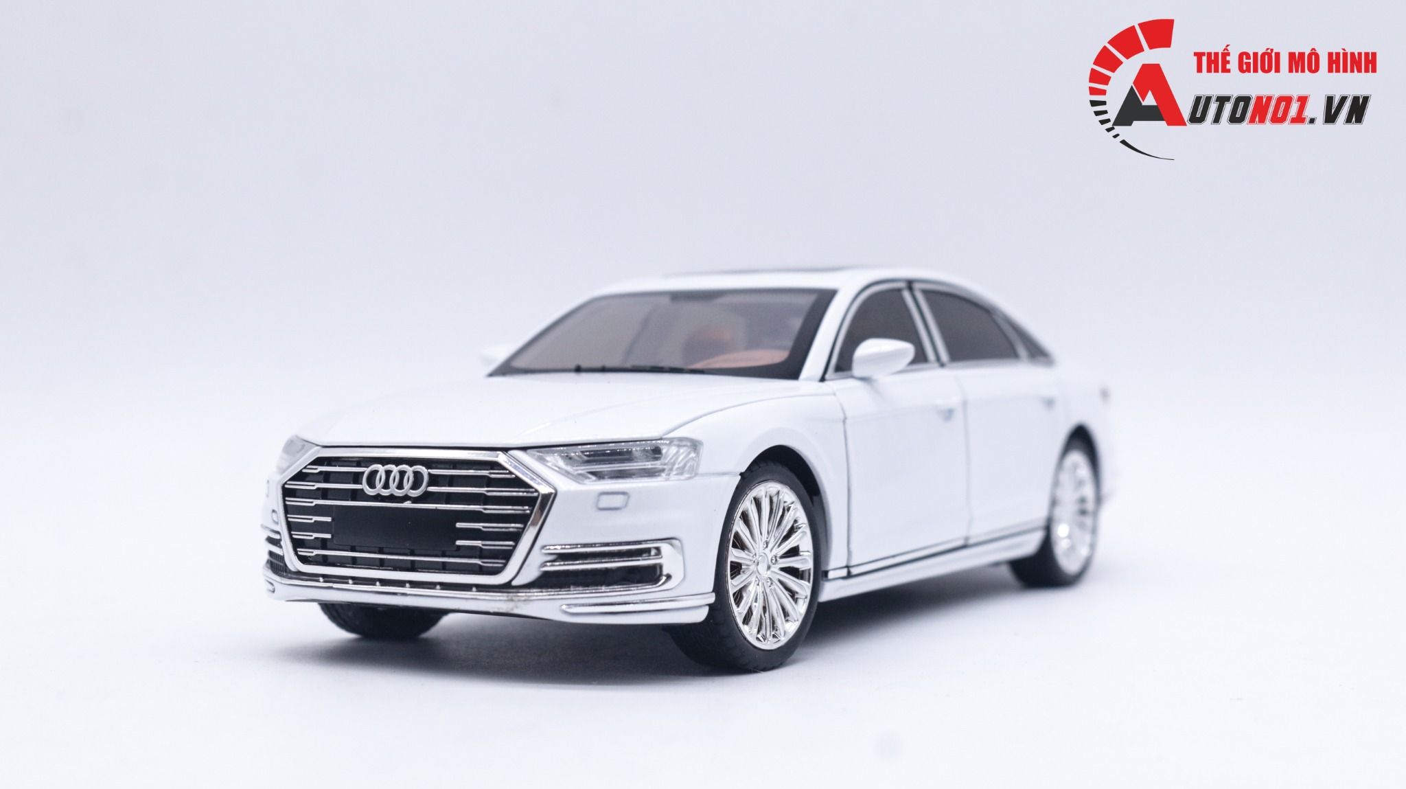  Mô hình xe siêu sang Audi A8 full open có còi đánh lái được hộp xốp 1:24 Che zhi OT173 