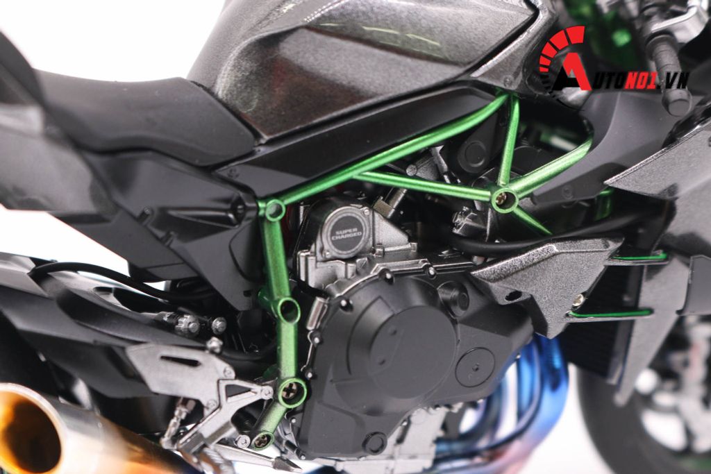 MÔ HÌNH CAO CẤP KAWASAKI H2R CARBON 1:12 TAMIYA D099