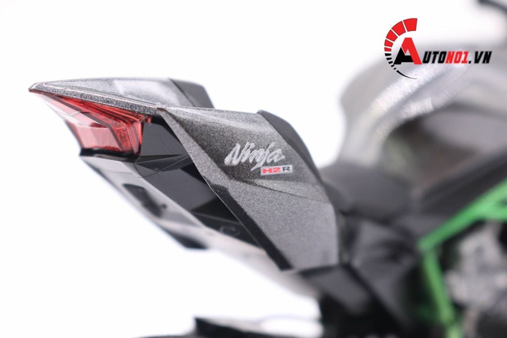 MÔ HÌNH CAO CẤP KAWASAKI H2R CARBON 1:12 TAMIYA D099