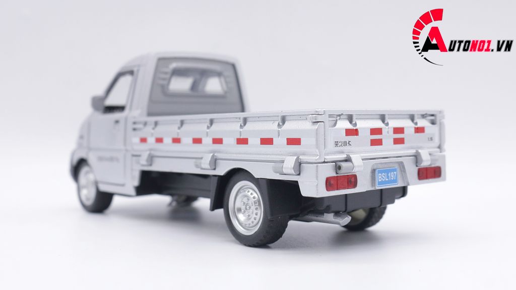 MÔ HÌNH XE TẢI CHỞ HÀNG SILVER 1:24 ALLOY 7708