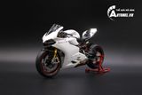  Mô hình xe cao cấp Ducati 1199 Panigale White Pearl Carbon 1:12 Tamiya D059 