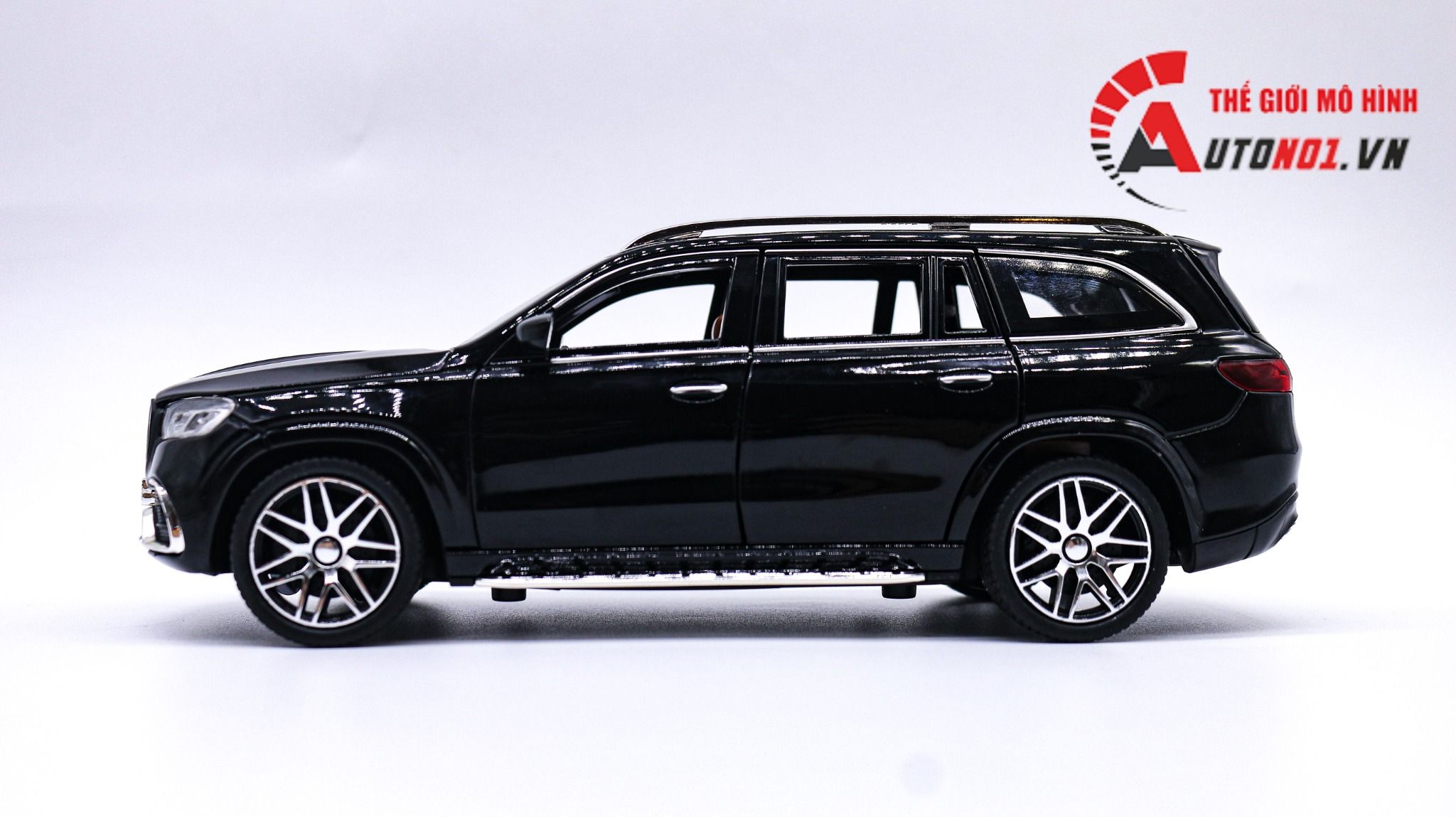  Mô hình xe Mercedes - Benz GLS63 AMG full open - đánh lái tỉ lệ 1:24 Chezhi CZ134P OT24070 