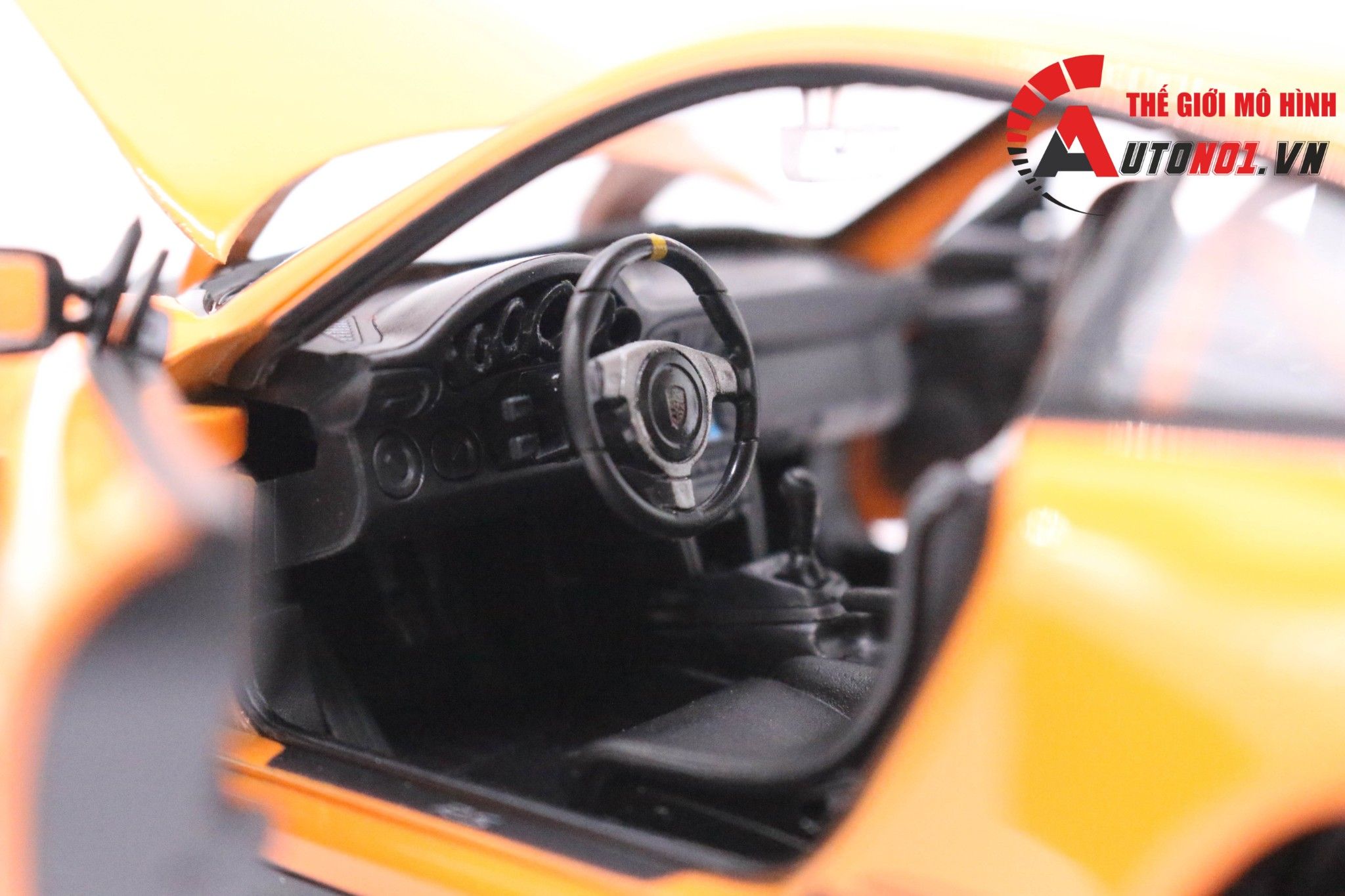  Mô hình xe porsche 911 997 GT3 RS mở 2 cửa - capo - đánh lái được tỉ lệ 1:24 WELLY OT24037 