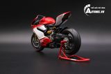  Mô hình xe Ducati 1199 Panigale S Tricolore Carbon Lên Nồi Khô 1:12 Tamiya D069 