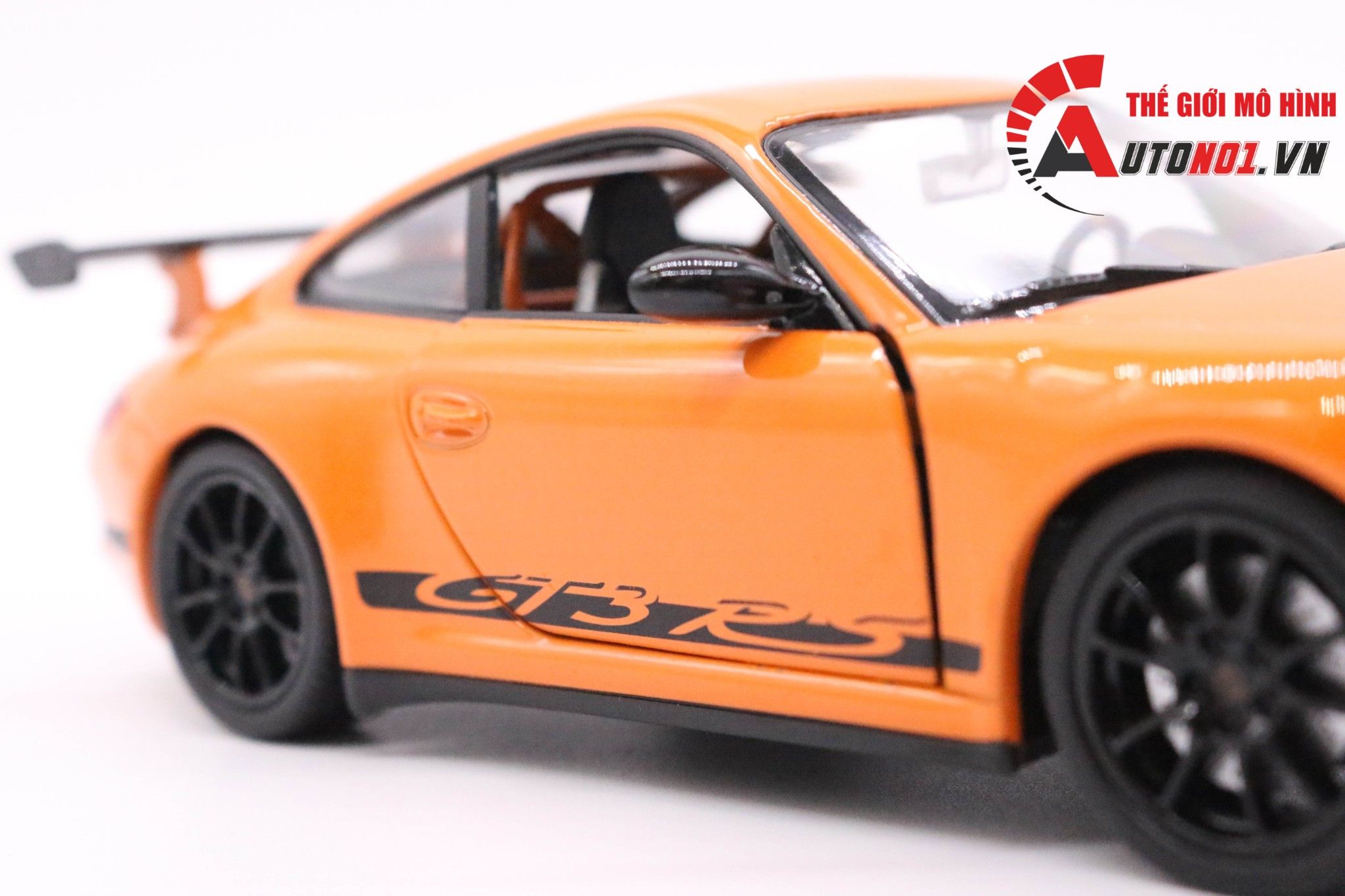  Mô hình xe porsche 911 997 GT3 RS mở 2 cửa - capo - đánh lái được tỉ lệ 1:24 WELLY OT24037 