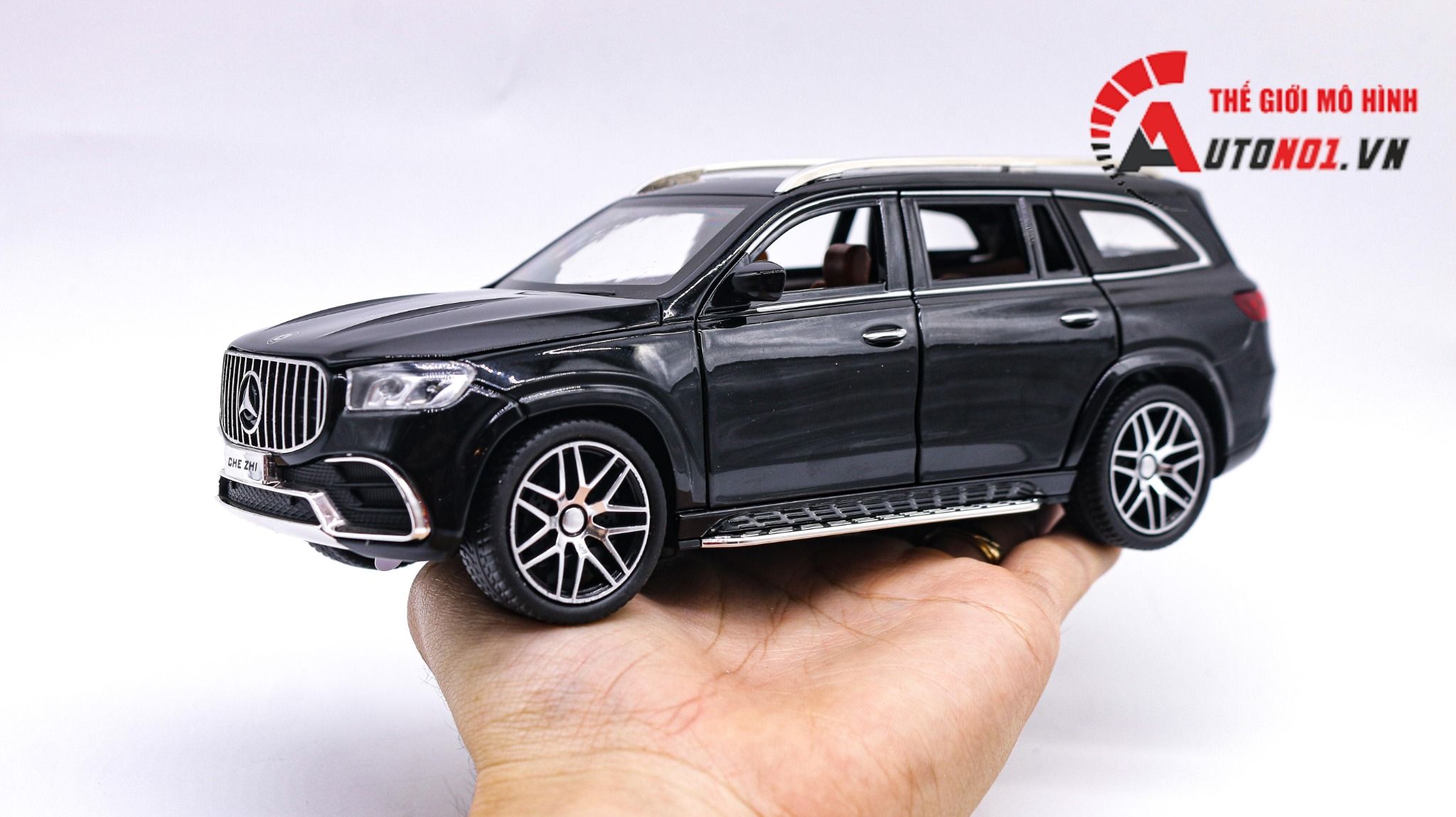  Mô hình xe Mercedes - Benz GLS63 AMG full open - đánh lái tỉ lệ 1:24 Chezhi CZ134P OT24070 