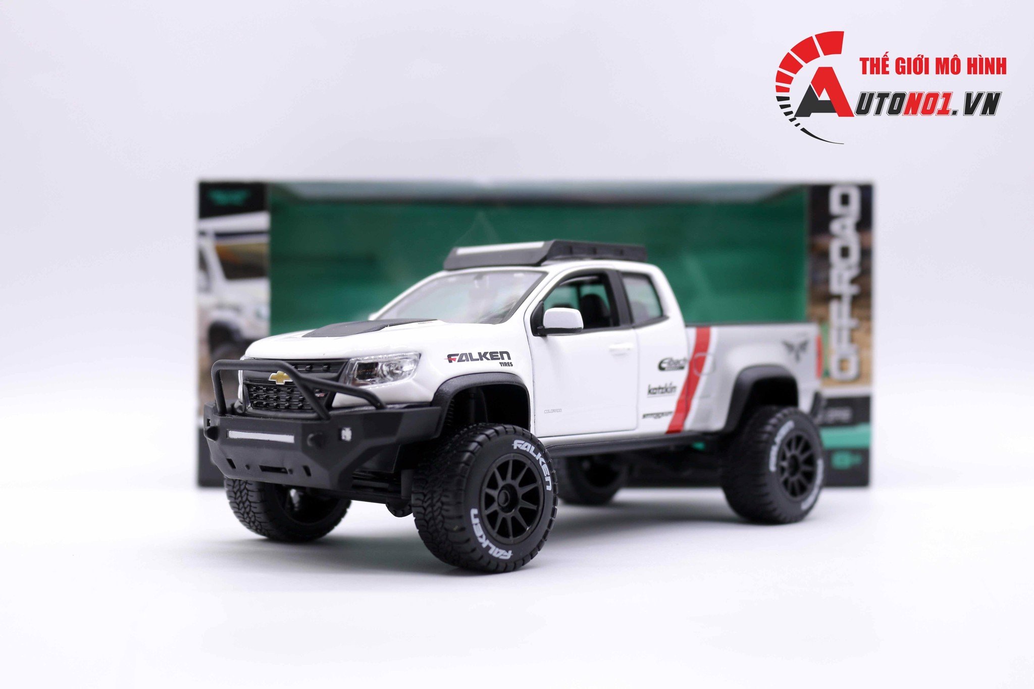 XE MÔ HÌNH CHEVROLET COLORADO ZR2 DESIGN OFF ROAD WHITE 1:27 MAISTO 5002