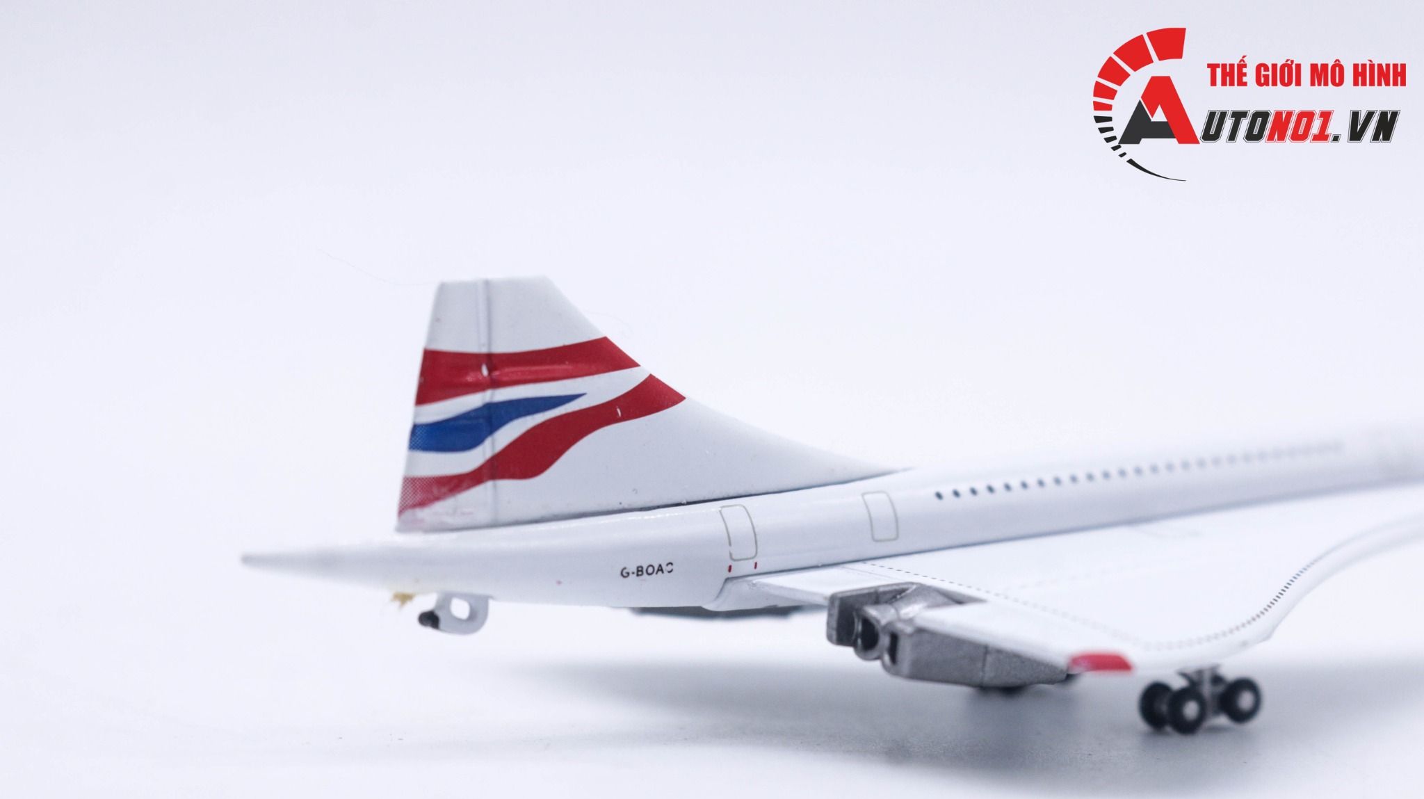  Mô hình máy bay phản lực Concorde British airway có bánh xe tỉ lệ 1:400 MB16183 
