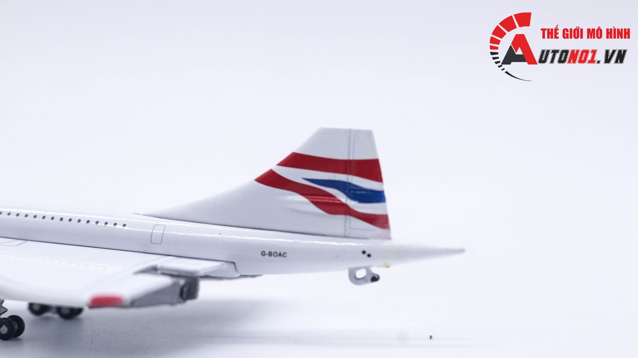  Mô hình máy bay phản lực Concorde British airway có bánh xe tỉ lệ 1:400 MB16183 