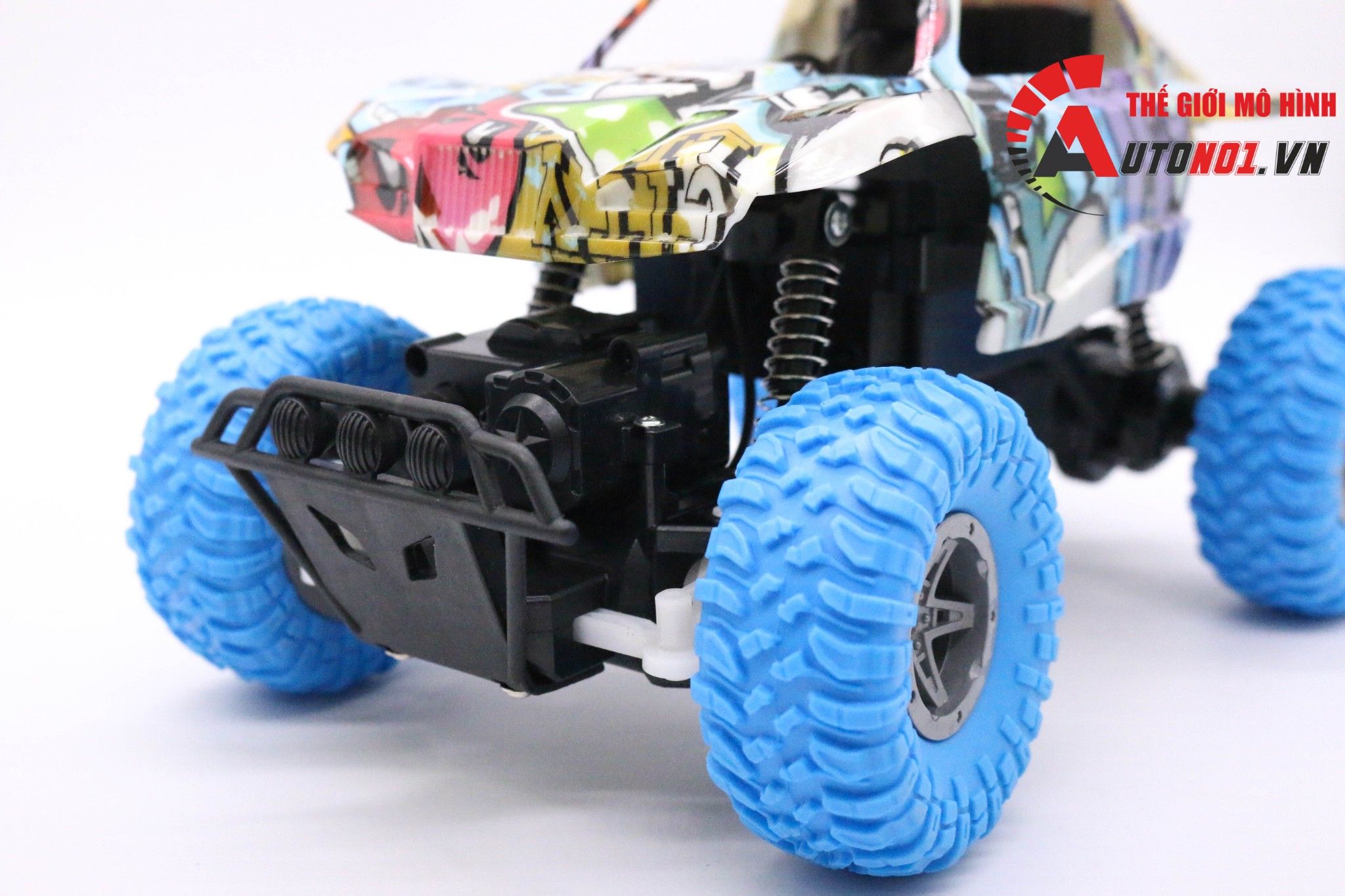  MÔ HÌNH XE ĐIỀU KHIỂN Ô TÔ JEEP RUNNERS 4WD 1:16 6478 