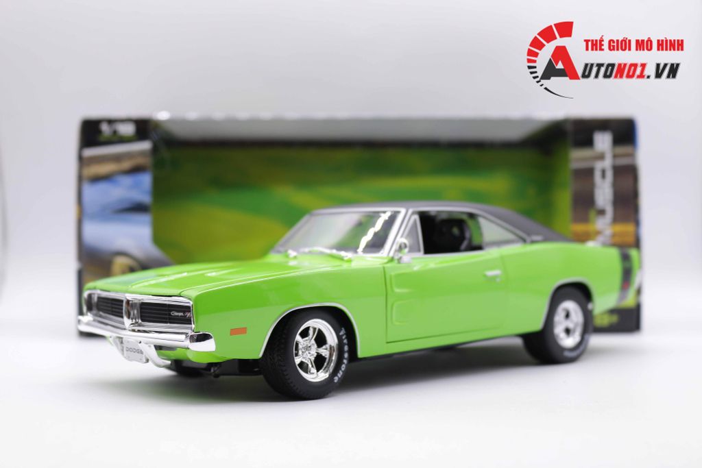 MÔ HÌNH XE CLASSIC MUSCLE - 1969 DODGE CHARGER GREEEN 1:18 MAISTO