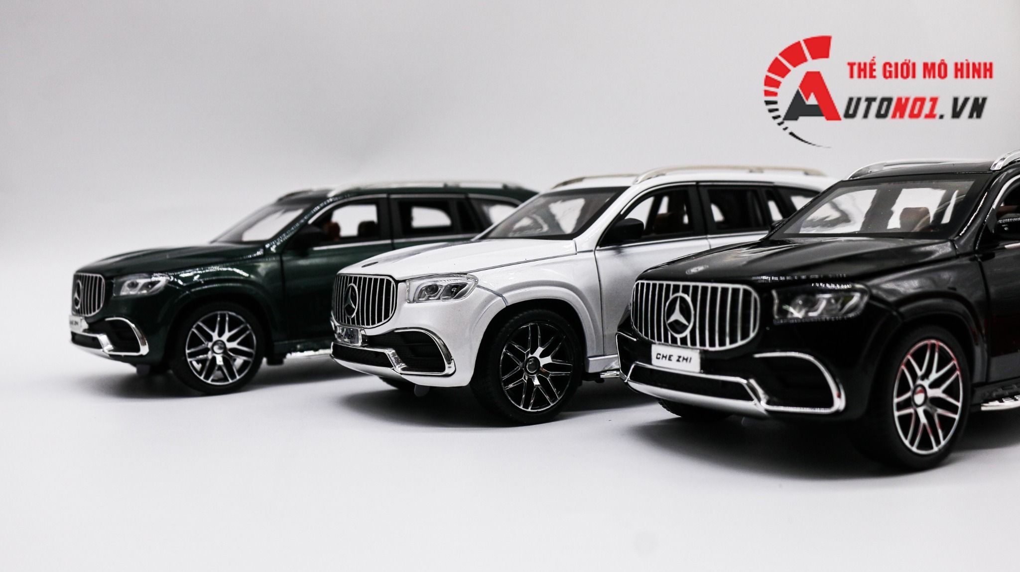  Mô hình xe Mercedes - Benz GLS63 AMG full open - đánh lái tỉ lệ 1:24 Chezhi CZ134P OT24070 