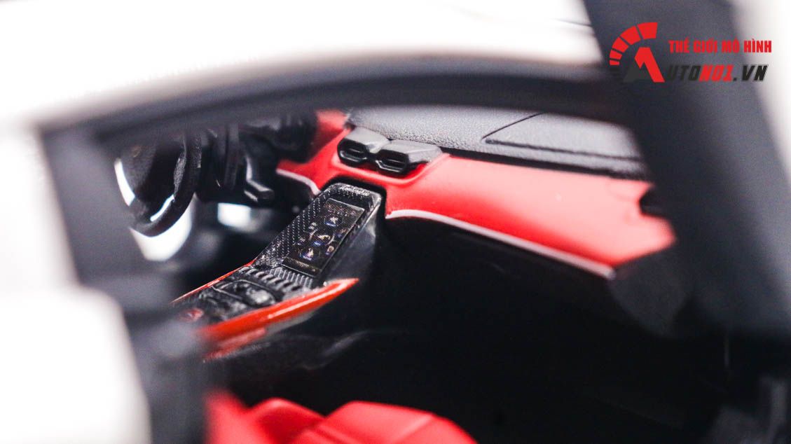  Mô hình xe Lamborghini Countach LPI800-4 đánh lái được full open tỉ lệ 1:24 BBurago 8136 