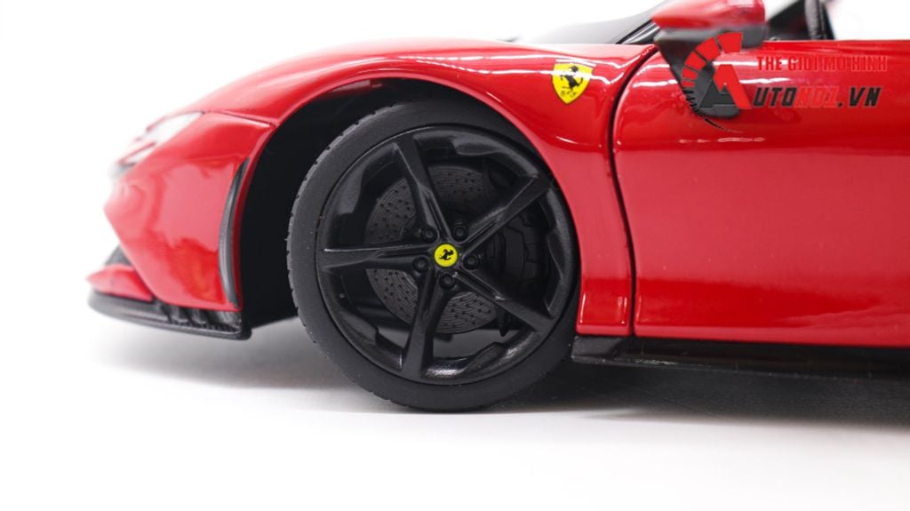 MÔ HÌNH XE FERRARI SF90 STRADALE RED 1:18 BBURAGO 7936