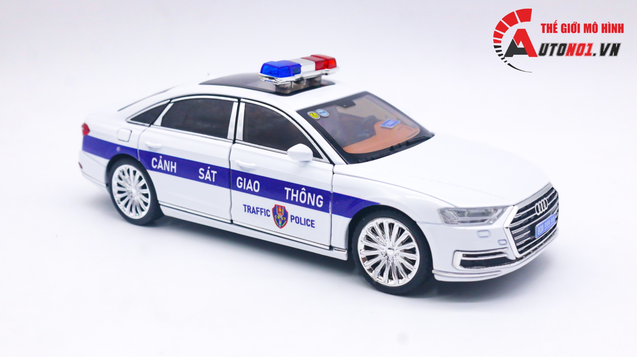  Mô hình xe độ Audi A8 CSGT full kính - full open 1:24 CheZhi Autono1 OT198 