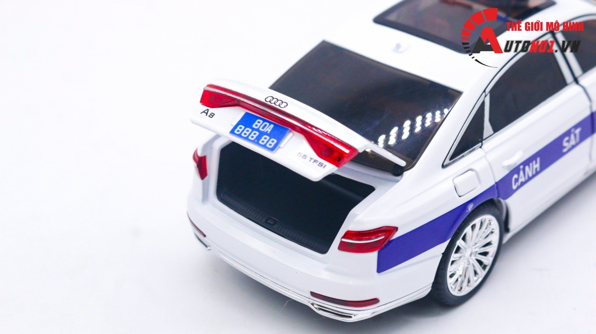  Mô hình xe độ Audi A8 CSGT full kính - full open 1:24 CheZhi Autono1 OT198 