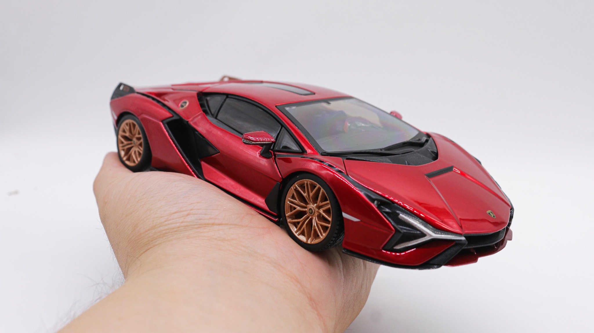  Mô hình xe Lamborghini Sian Fkp 37 Red 1:24 Bburago 7935 