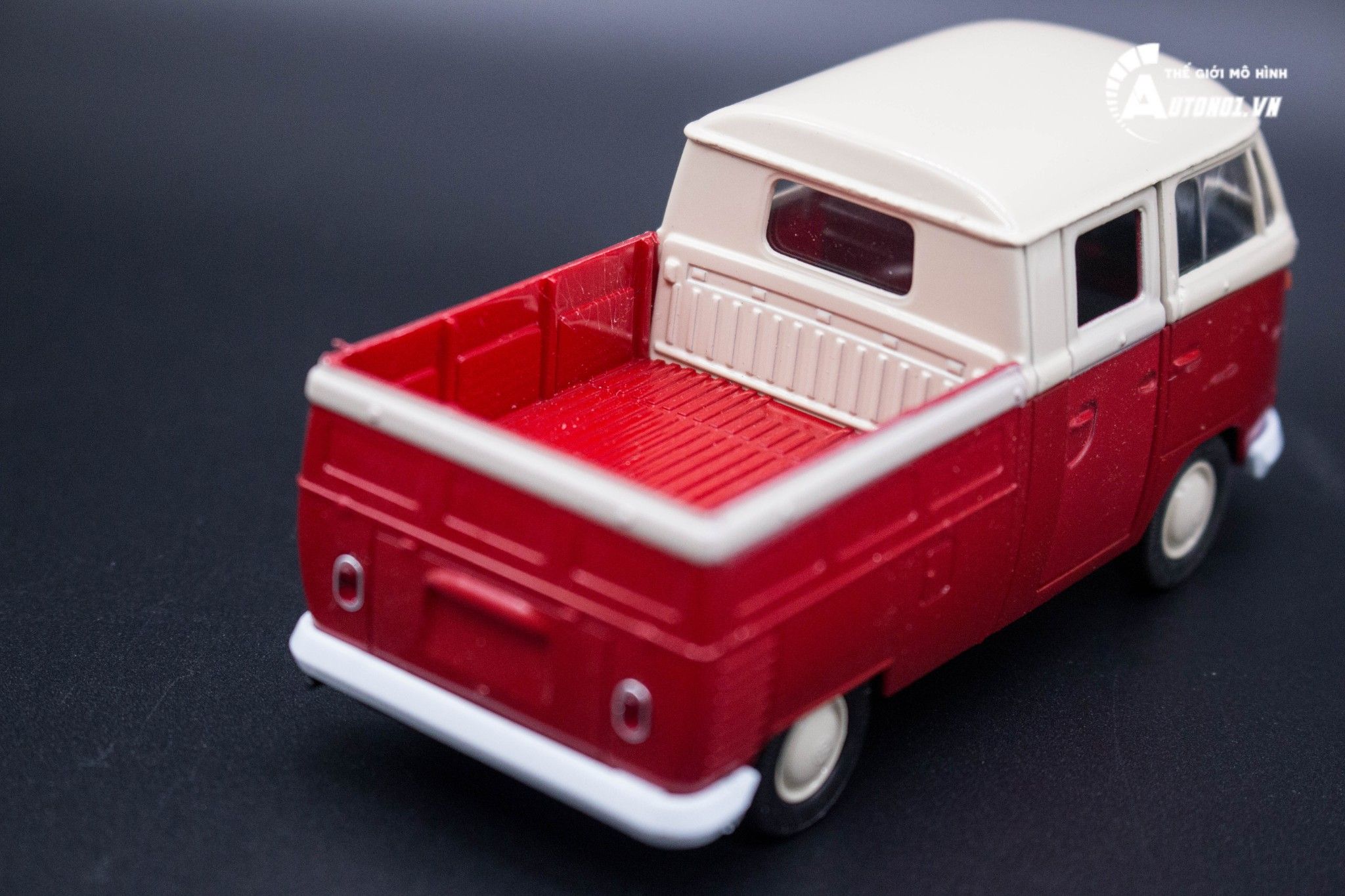  Mô hình xe Volkswagen Pick Up T1 Double Cabin Red White 1:36 6133 