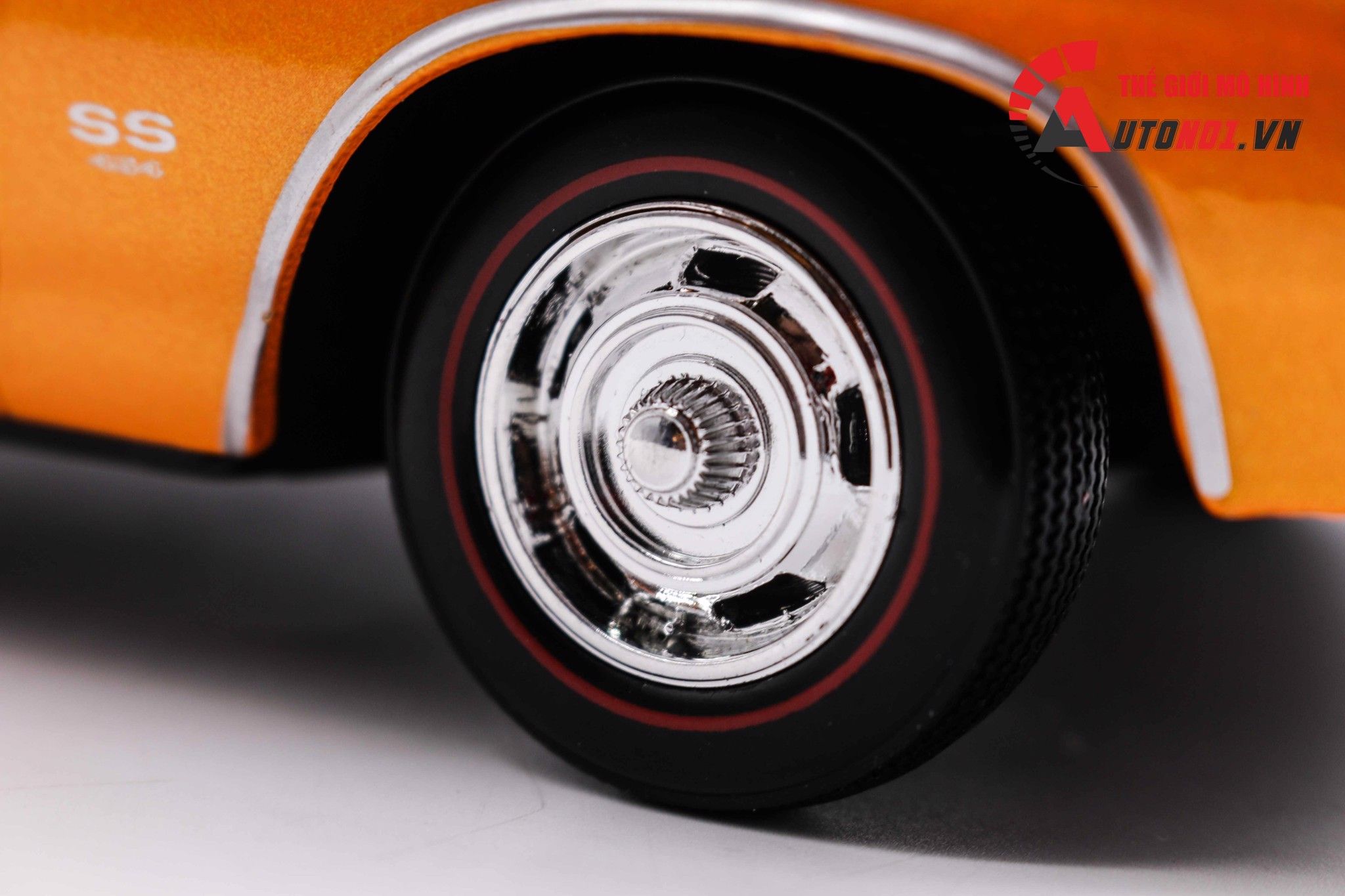  Mô hình xe Chevrolet Chevelle Ss454 Sport Coupe Orange 1:18 Maisto 1971 