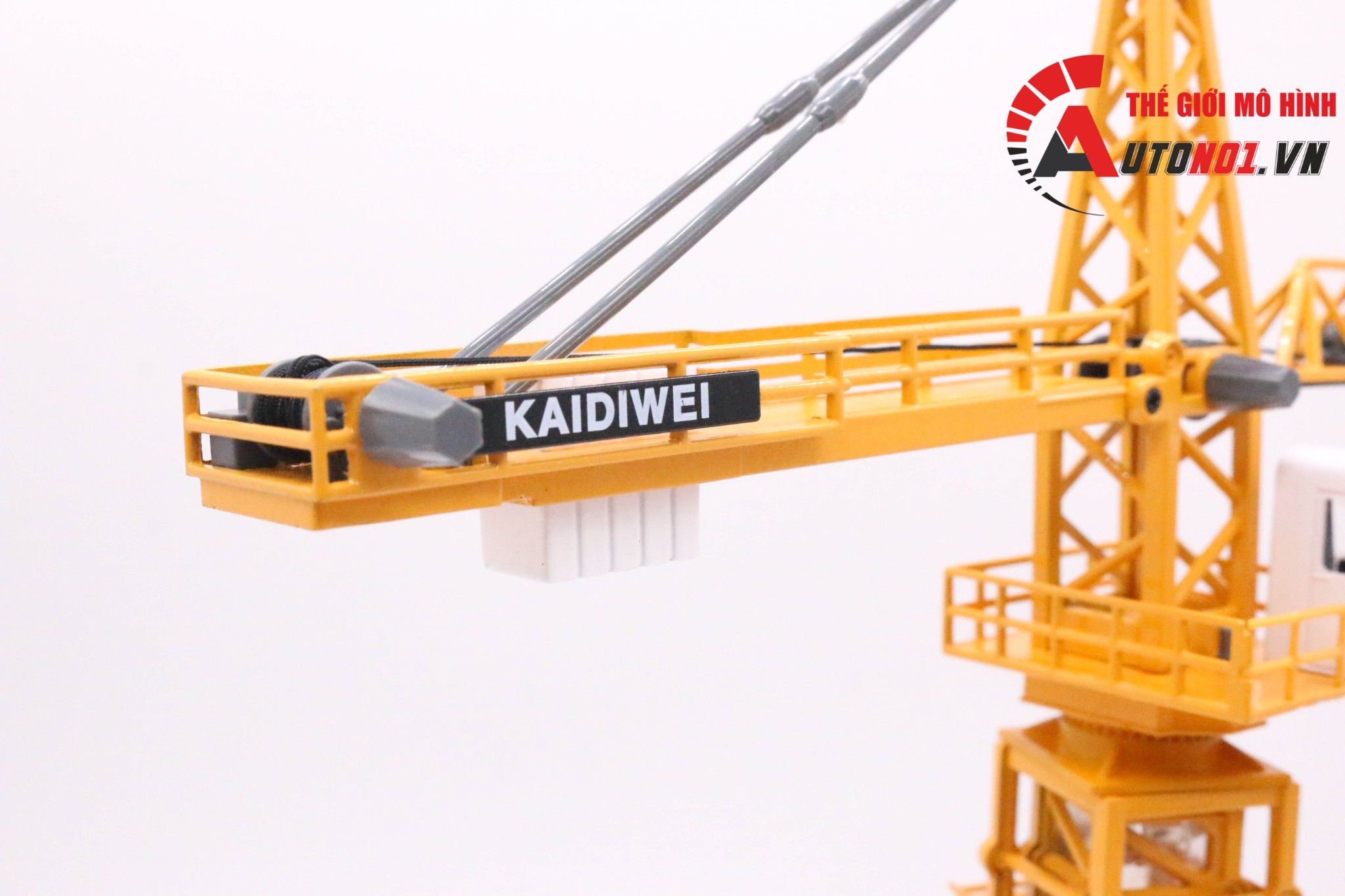  Mô hình xe cẩu tháp bằng kim loại tỉ lệ 1:50 625017 Kaidiwei 5684 