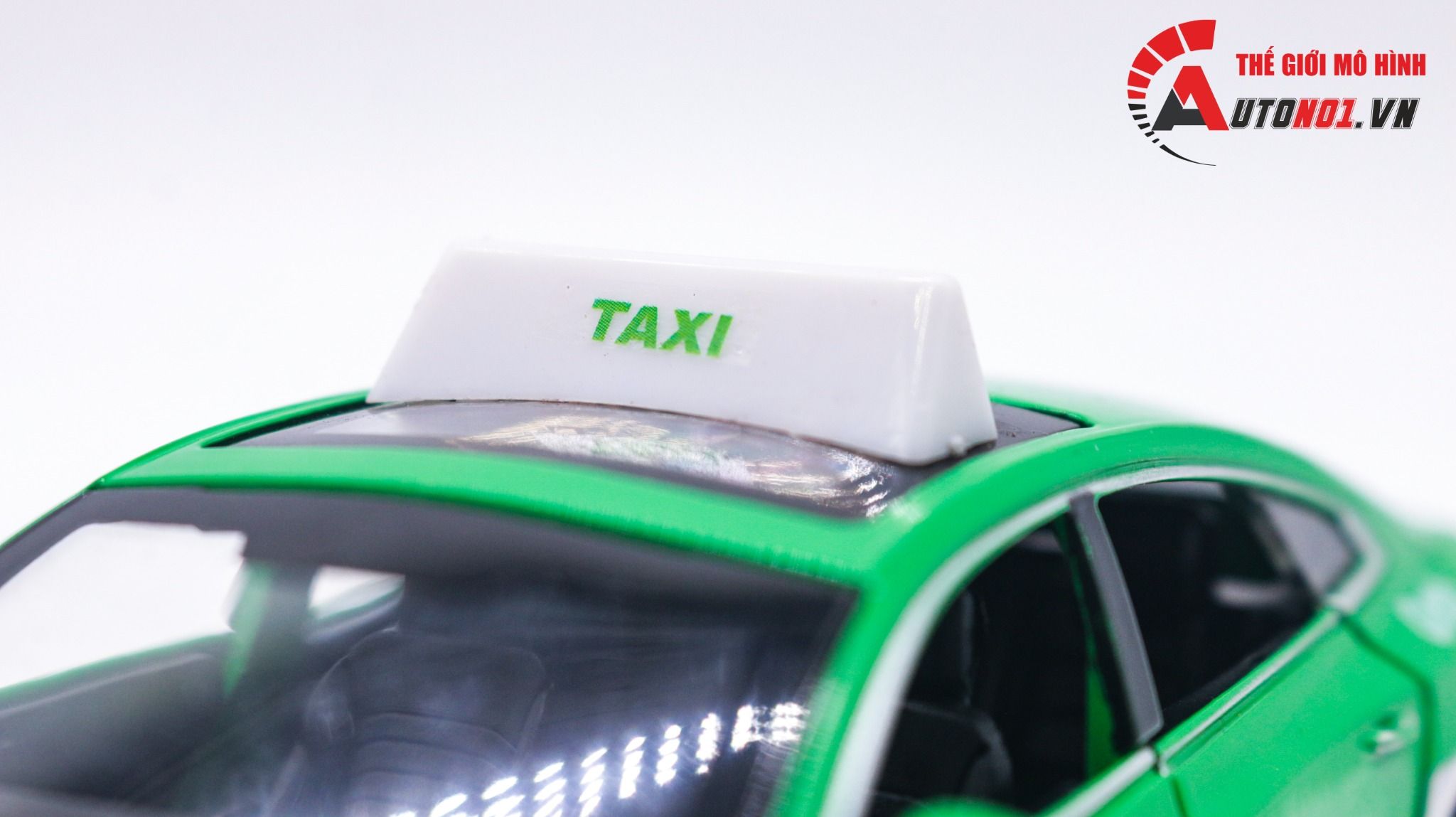  Mô hình xe ô tô dịch vụ taxi Volkwagen CC độ tem Grab full open có âm thanh-đèn tỉ lệ 1:32 Autono1 Chezhi OT204 