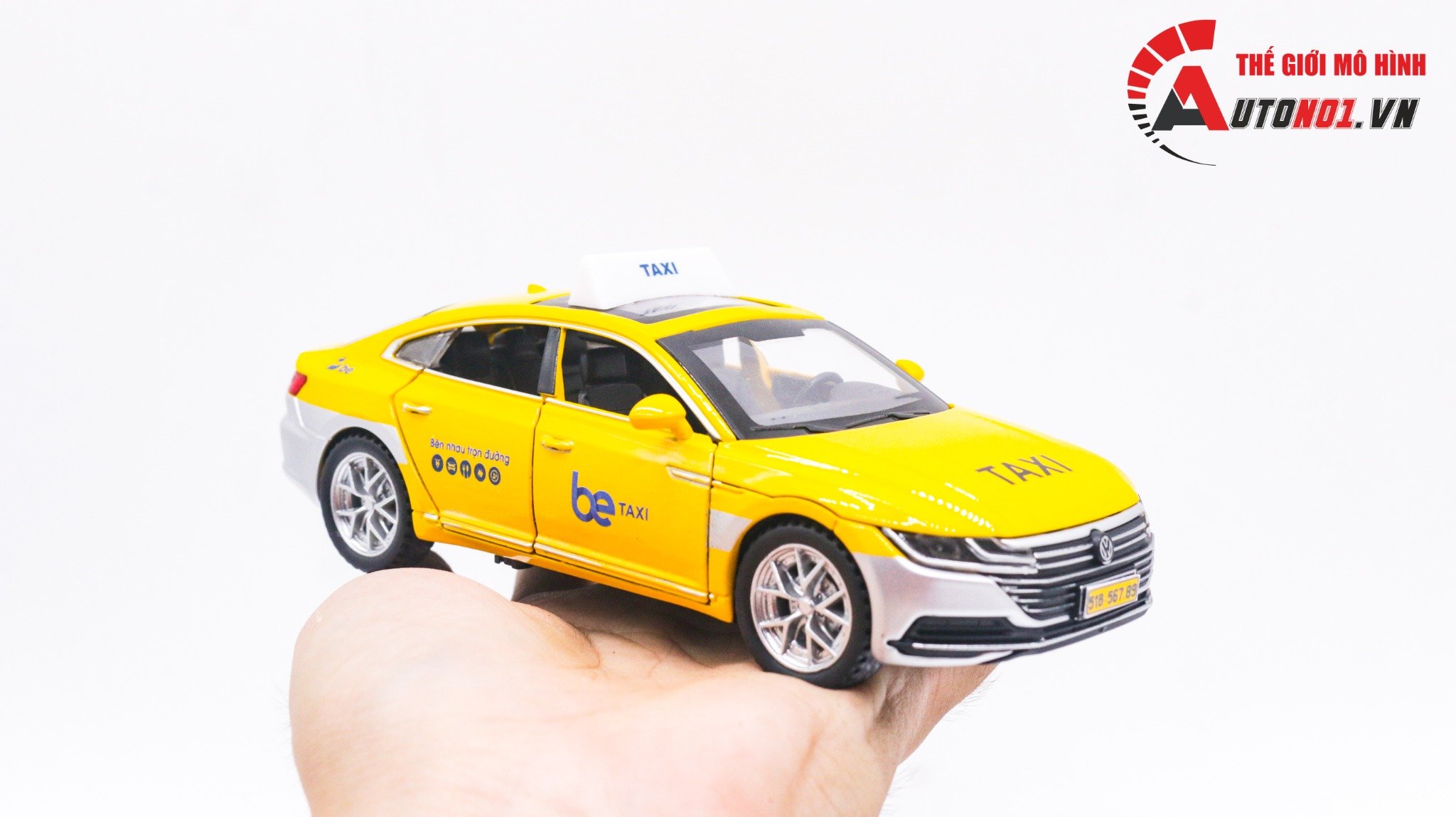  Mô hình xe dịch vụ taxi Volkwagen CC độ tem Be full open có âm thanh-đèn tỉ lệ 1:32 Autono1 Chezhi OT203 