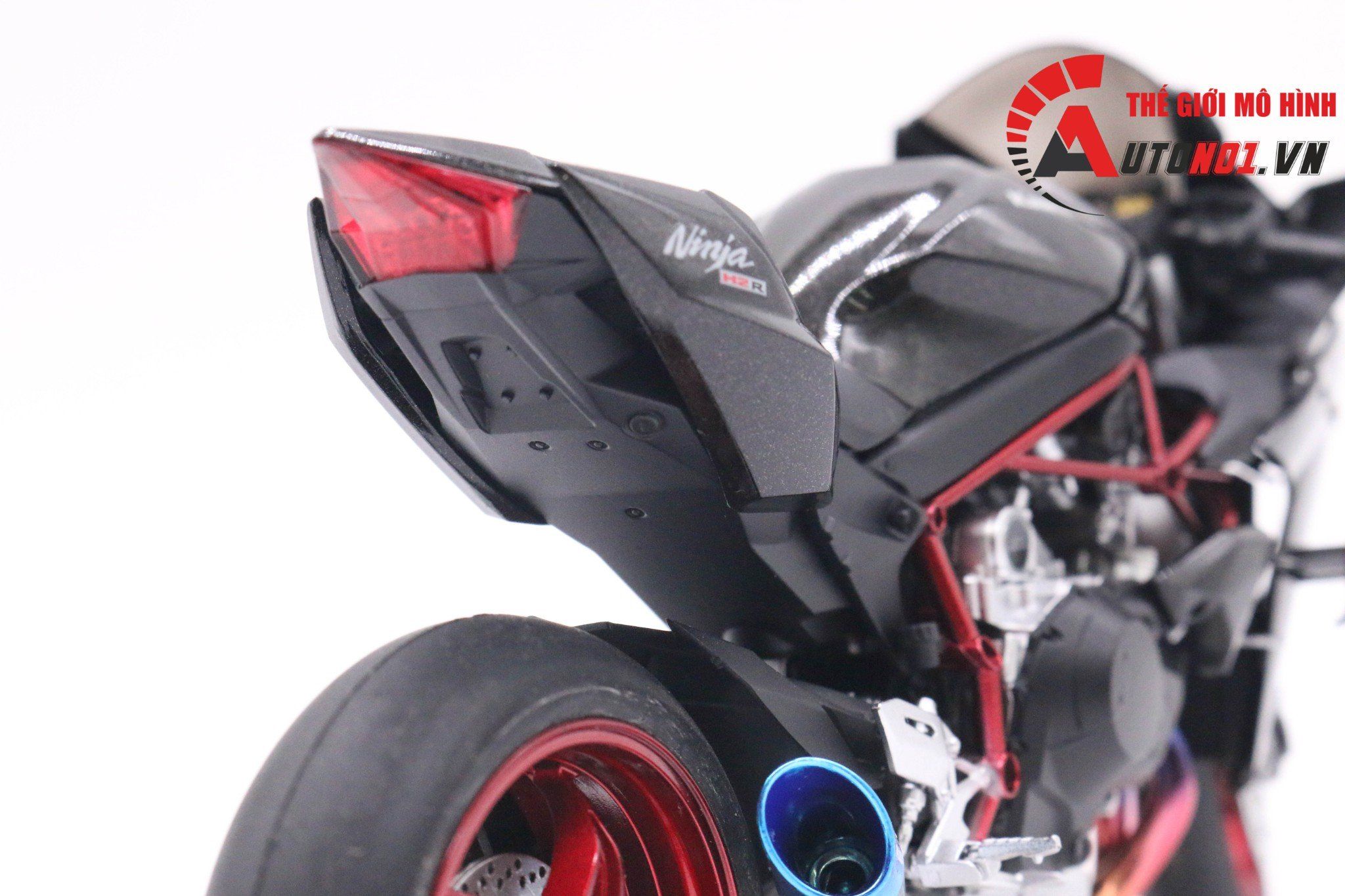  Mô hình xe Kawasaki H2r Black Red 1:12 Tamiya D062 