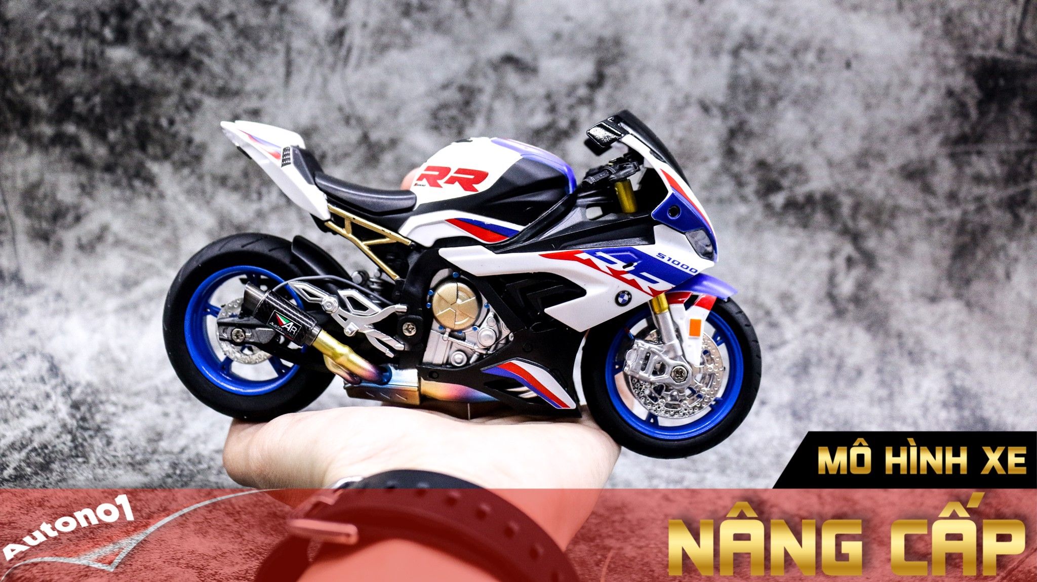  Mô hình xe độ Bmw S1000rr White Blue 2020 độ Pô 1:12 Autono1 Alloy D160E 