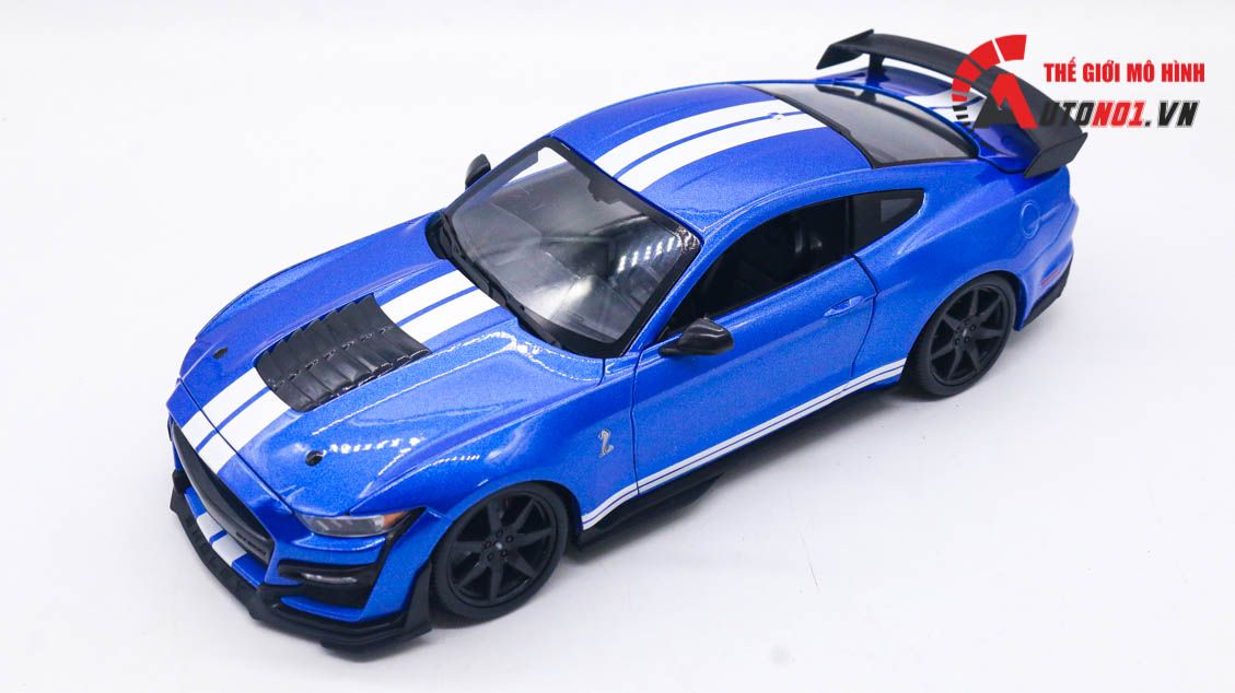  Mô hình xe Ford Mustang Shelby Cobra Gt500 1:18 Maisto 7030 