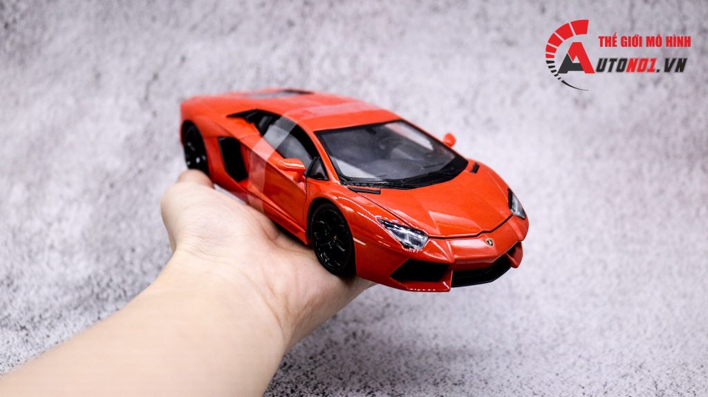 MÔ HÌNH XE LAMBORGHINI AVENTADOR LP700-4 1:24 WELLY 4650