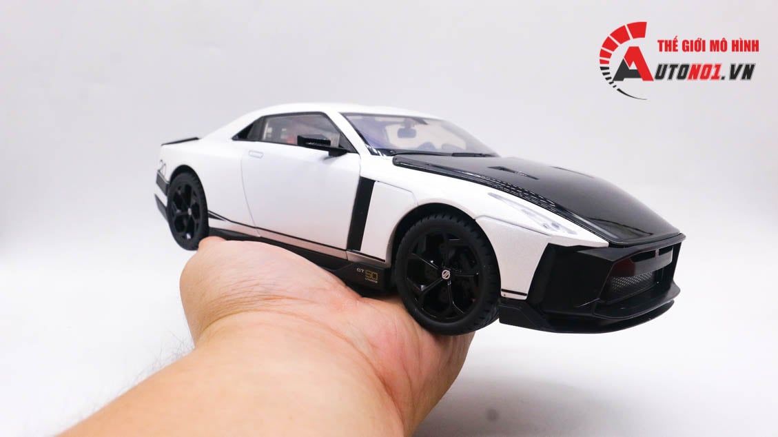  Mô hình xe Nissan GTR R35 final edition 2022 1:18 Weitug 8092 