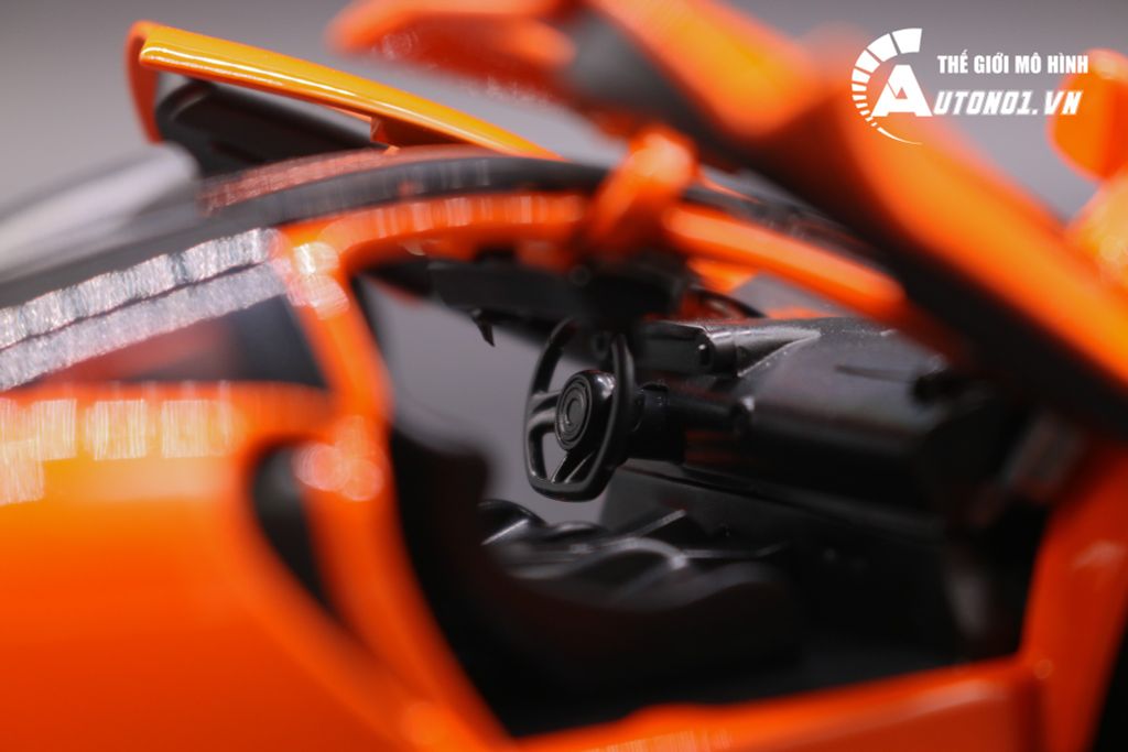 MÔ HÌNH XE MCLAREN SENNA ORANGE 1:32 NEWAO 7000