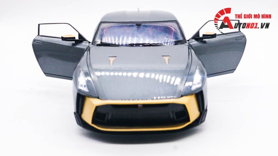  Mô hình xe Nissan GTR R35 final edition 2022 1:18 Weitug 8092 