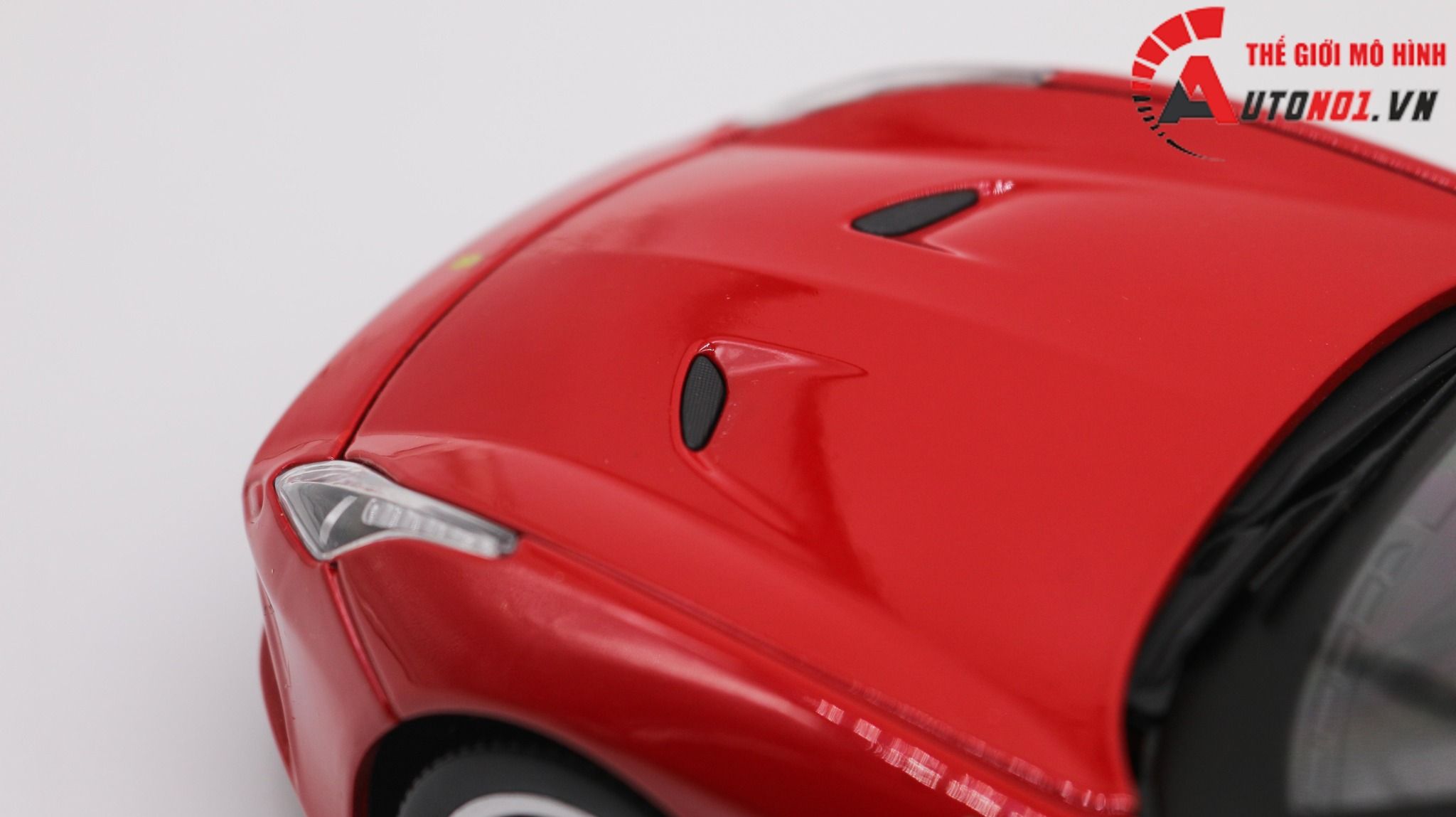  Xe mô hình Ferrari California T Close Top Red 1:18 Bburago 1678 