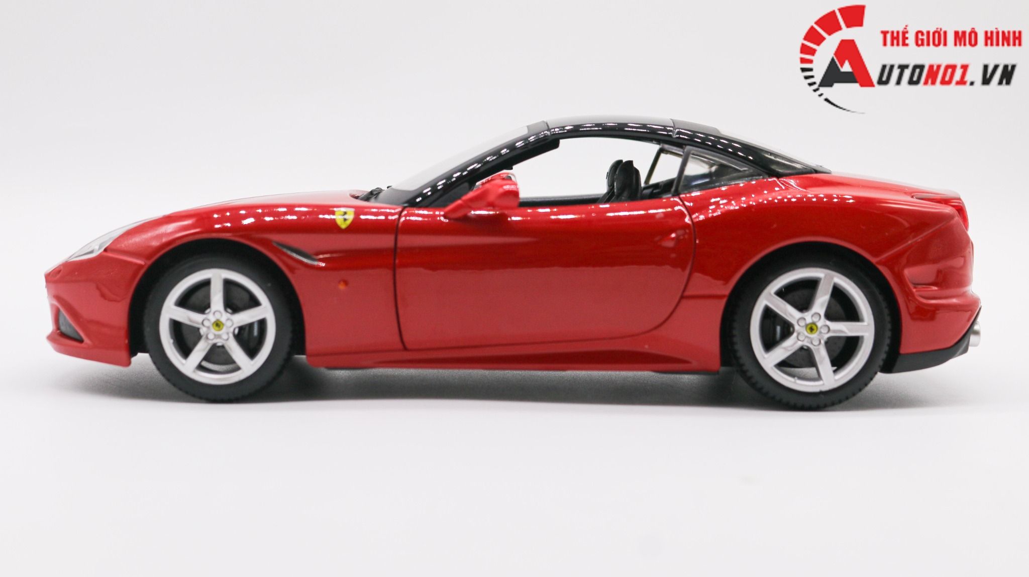  Xe mô hình Ferrari California T Close Top Red 1:18 Bburago 1678 