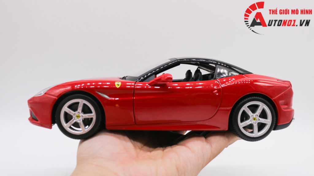 XE MÔ HÌNH FERRARI CALIFORNIA T CLOSE TOP RED 1:18 BBURAGO 1678