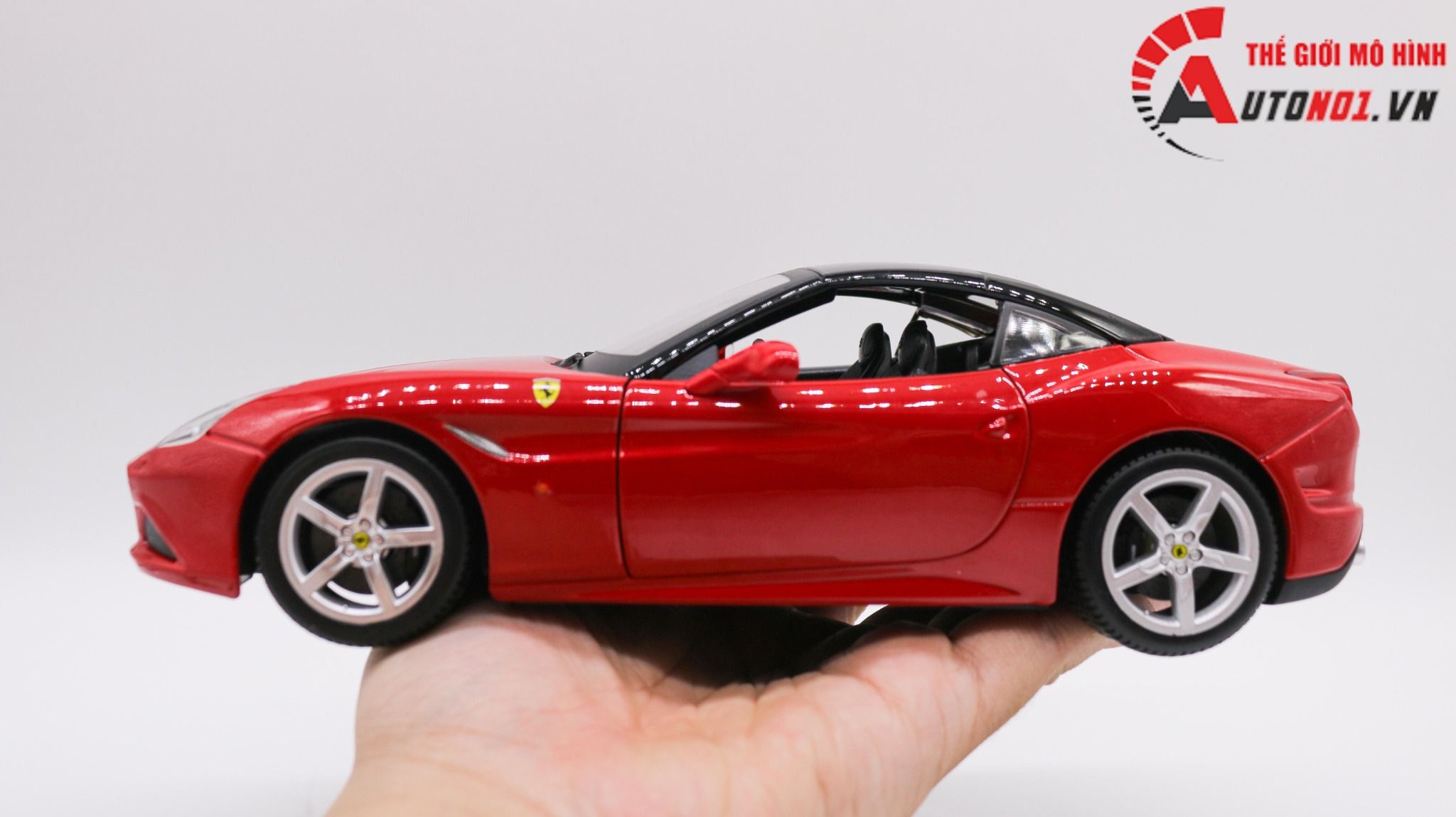  Xe mô hình Ferrari California T Close Top Red 1:18 Bburago 1678 