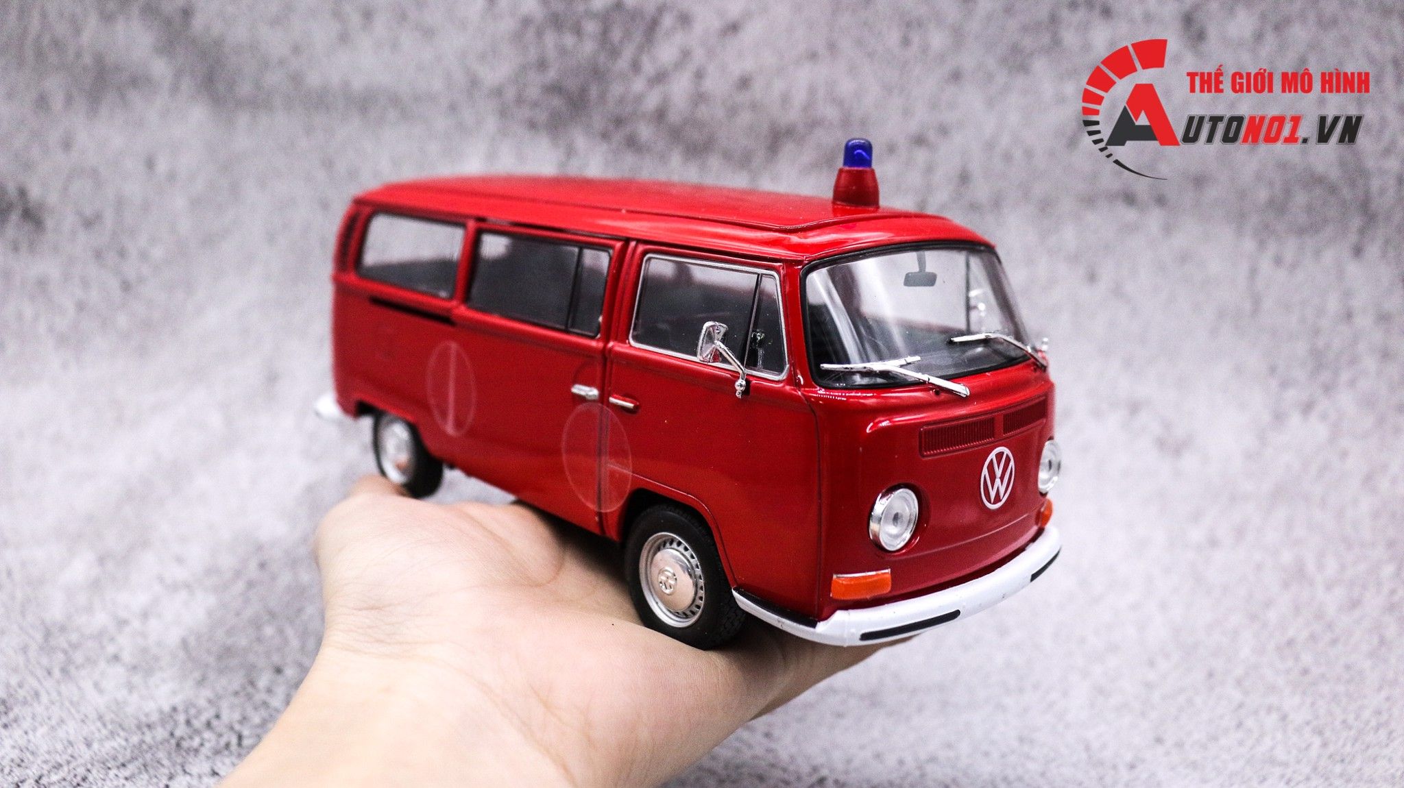  Mô hình xe Volkswagen Bus T2 1972 Fire Red 1:24 Welly 7028 