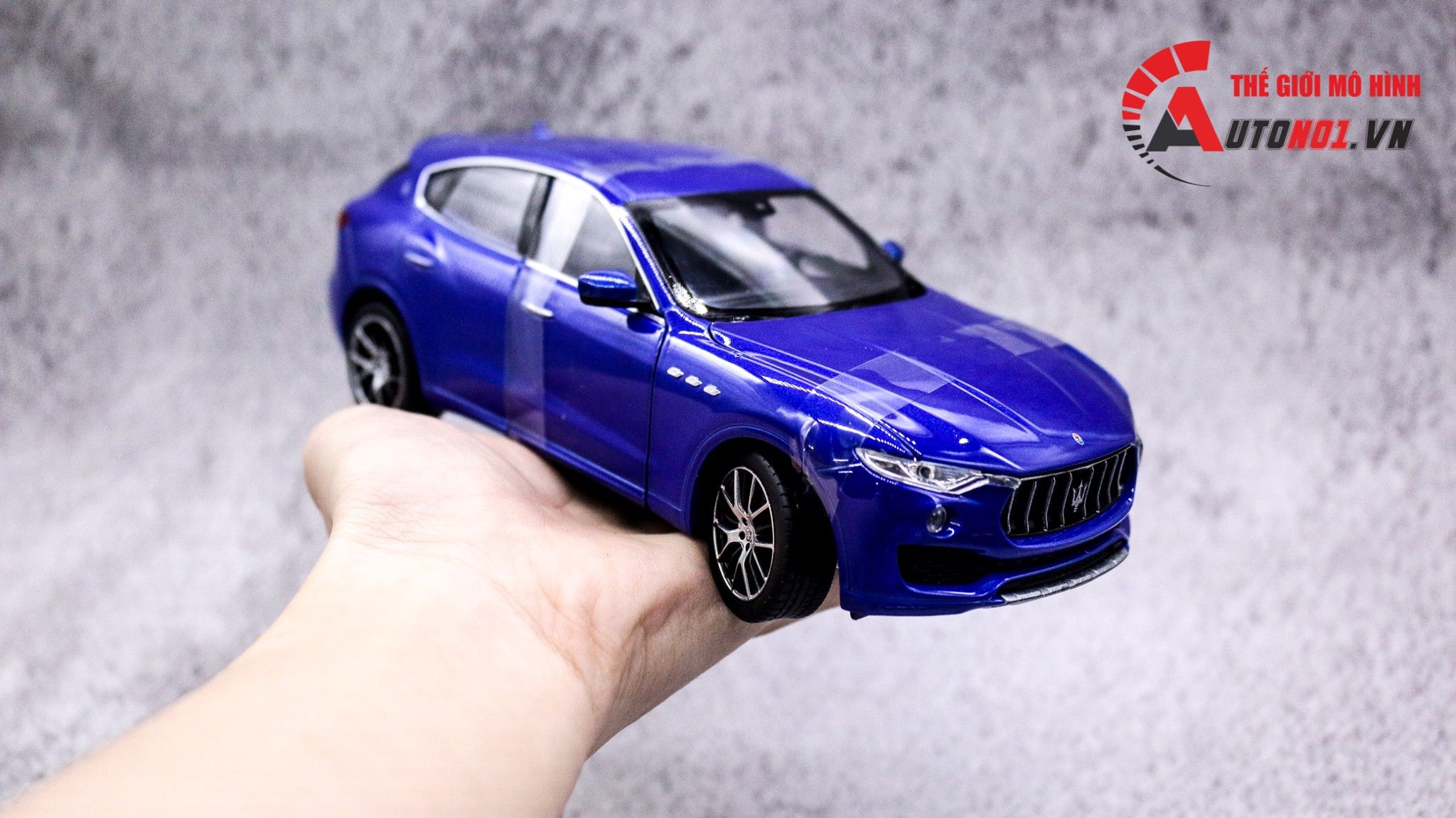  Mô hình xe Maserati Levante Blue đánh lái được 1:24 Welly 7466 