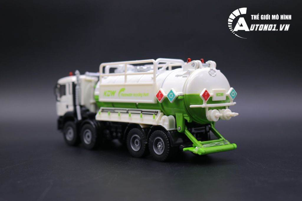 MÔ HÌNH XE TẢI VẬN CHUYỂN NƯỚC THẢI TÁI CHẾ GREEN WHITE KAIDIWEI 1:50 7005