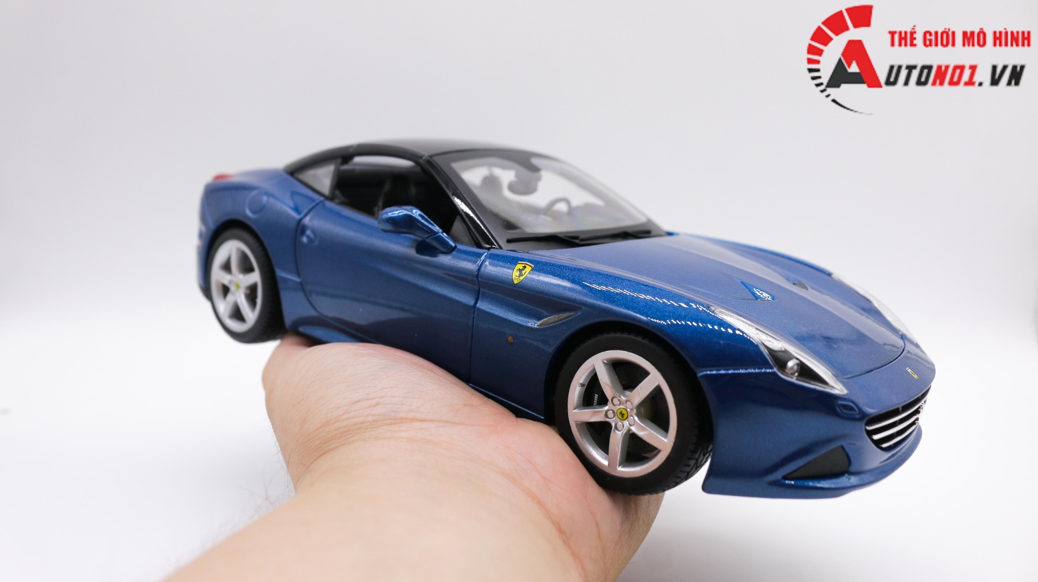  Mô hình Ferrari California T Có Mui Blue 1:18 Bburago 7969 
