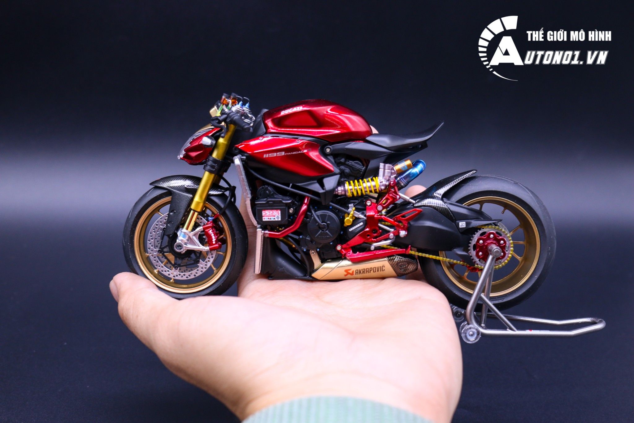  Mô hình xe cao cấp Ducati 1199 Panigale Cafe Racer Red 1:12 Tamiya D055 