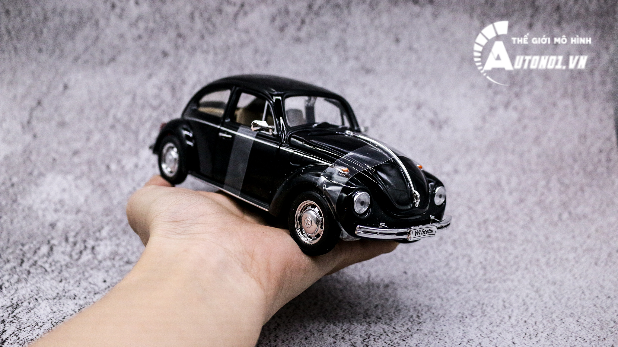  Mô hình xe Volkswagen Beetle Classic Black đánh lái được 1:24 Welly 1533 