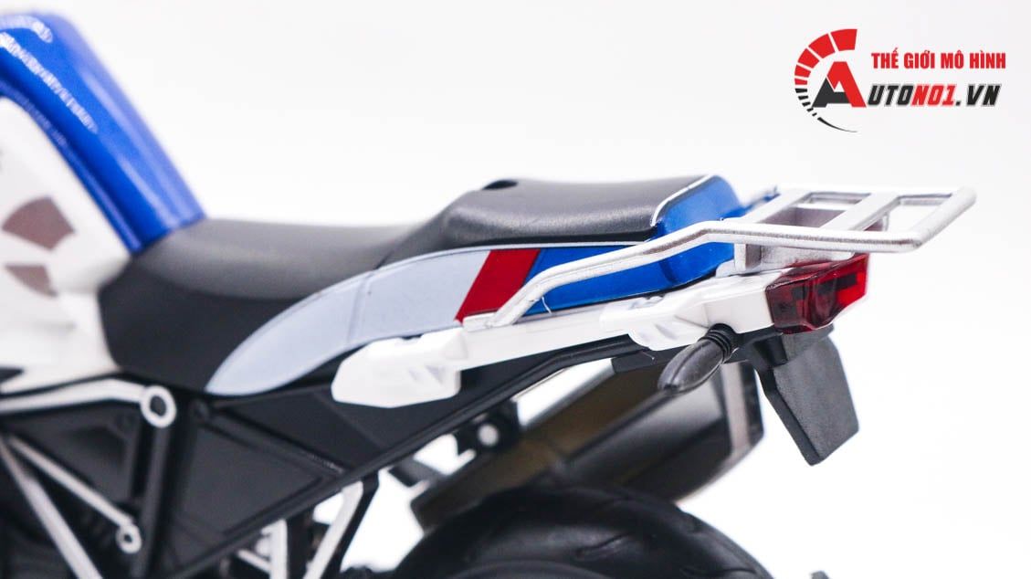  Mô hình xe BMW R1250 GS có đế tỉ lệ 1:12 CCA 31707 MT072 