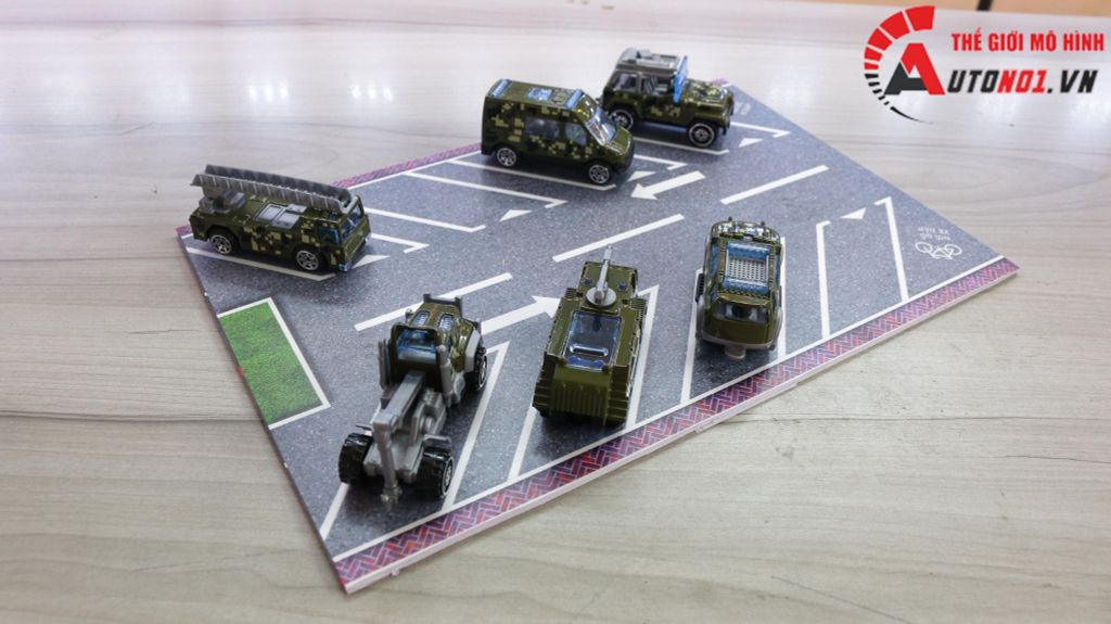 DIORAMA MẶT ĐƯỜNG - PARKING KÍCH THƯỚC 20X30 CM CHO Ô TÔ TỈ LỆ 1:64 AUTONO1 DR011A