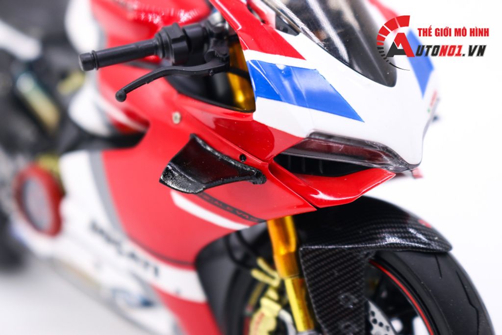 MÔ HÌNH DUCATI V4S CORSE CARBON 1:12 TAMIYA D100