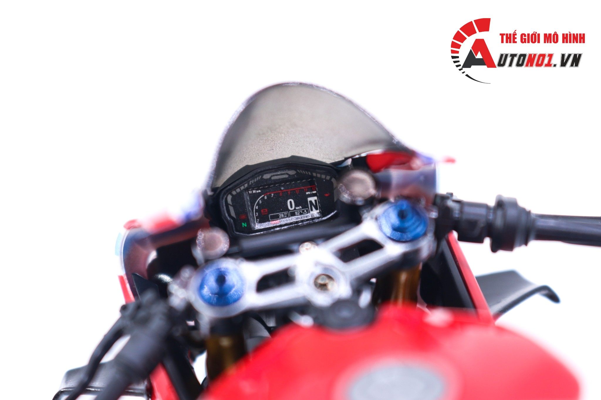 Mô hình xe cao cấp Ducati 1199 Corse Carbon 1:12 Tamiya D100 