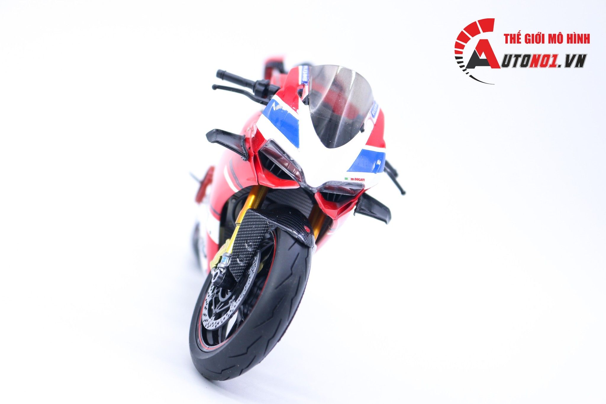  Mô hình xe cao cấp Ducati 1199 Corse Carbon 1:12 Tamiya D100 