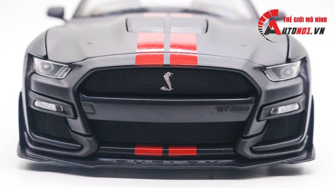  Mô hình xe Ford Mustang Shelby Cobra Gt500 1:18 Maisto 7030 