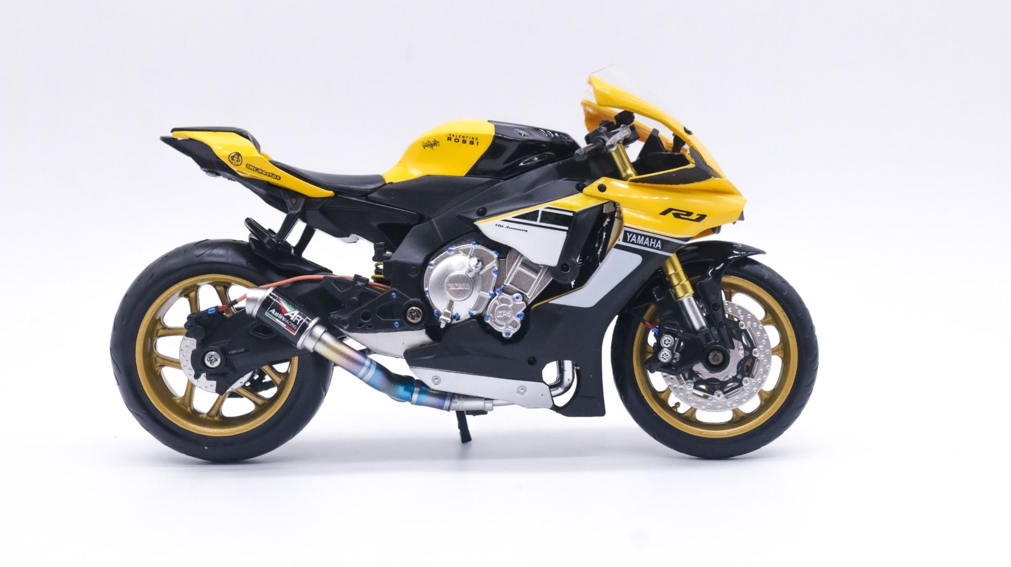  Mô hình xe độ Yamaha R1m 60th Anniversary Yellow Ver 2 - Pô R1m 1:12 Autono1 MSZ D028K 